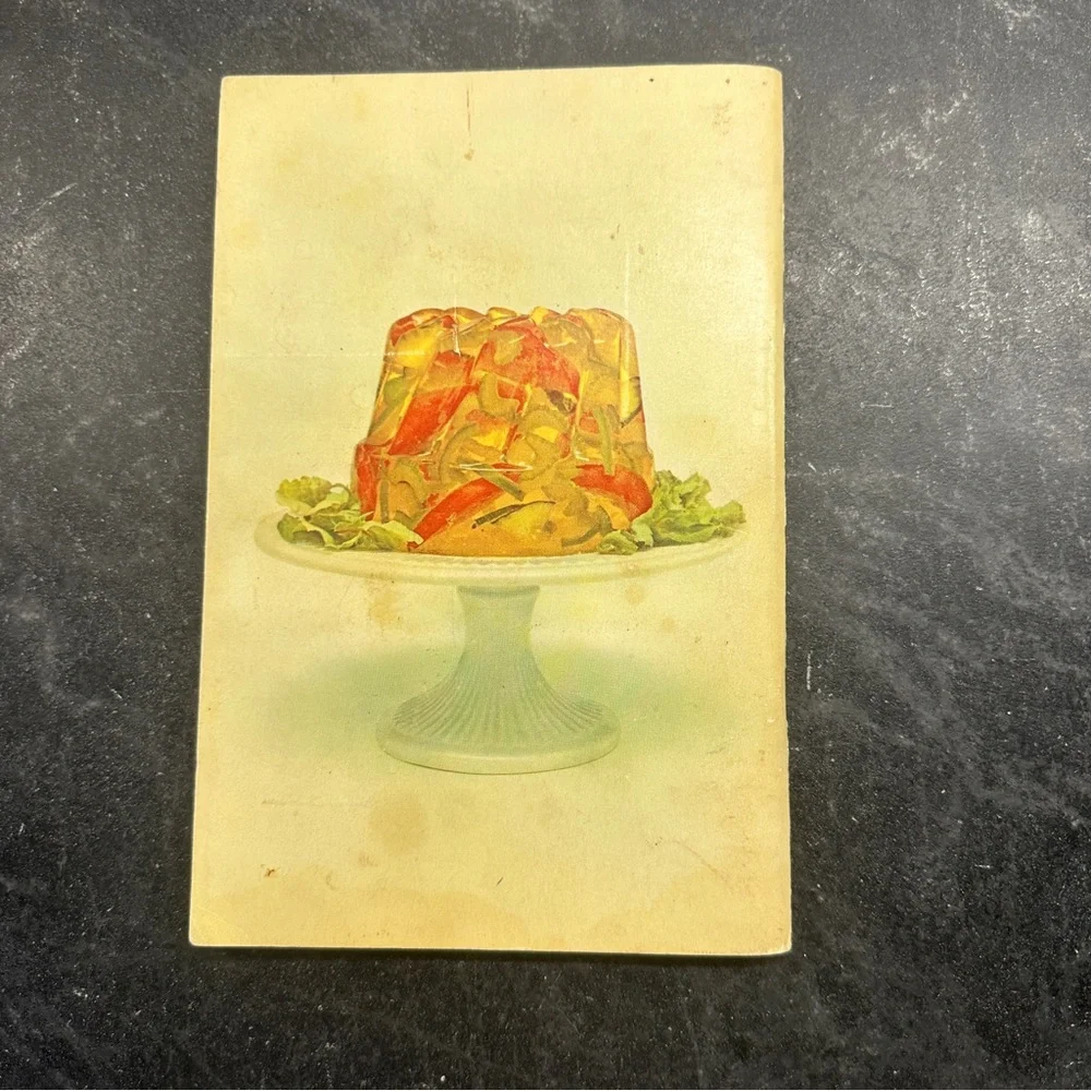 Vintage Joys of Jell-O Recipe Cookbook